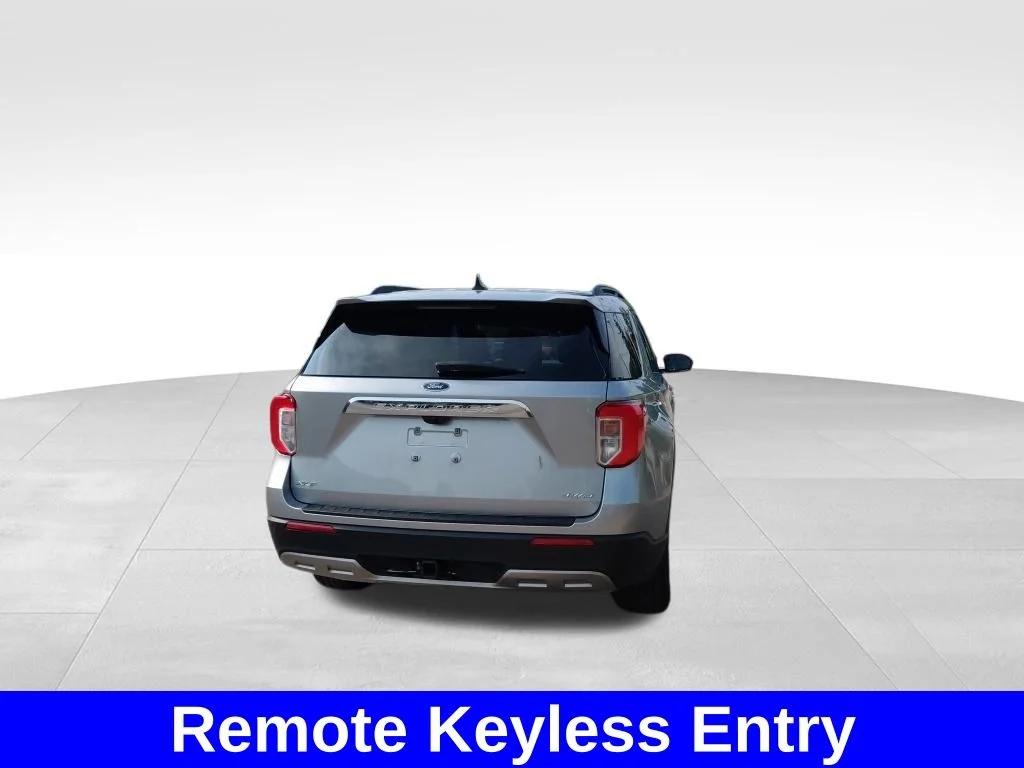 Used 2022 Silver Ford XLT image 15