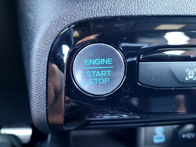 Used 2023 Gray Ford ST-Line image 19