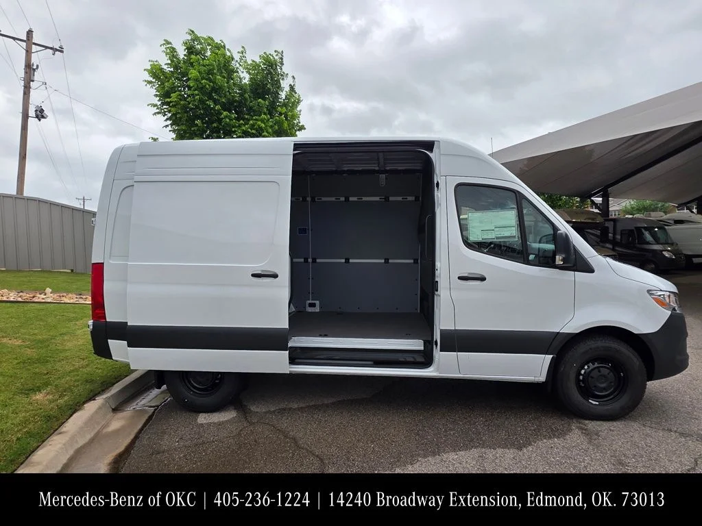 New 2026 White Mercedes-Benz Cargo 144 WB image 4