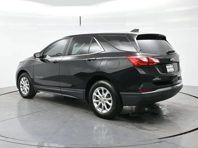 Used 2021 MOSAIC BLACK METALLIC Chevrolet LT image 5
