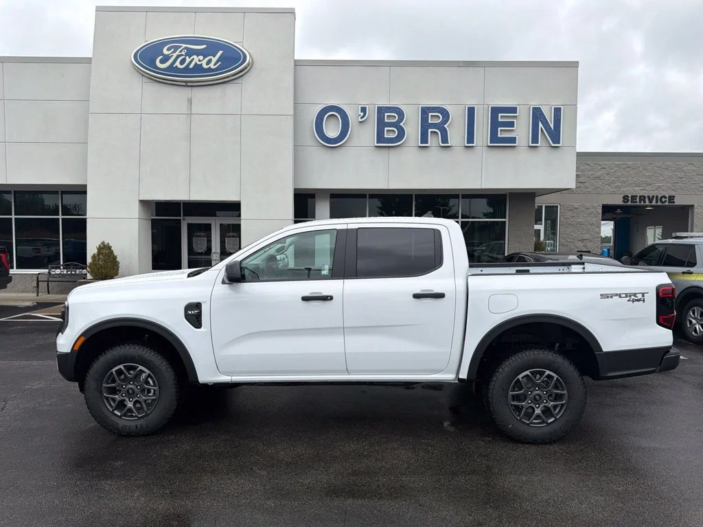 New 2026 Oxford White Ford XLT image 2
