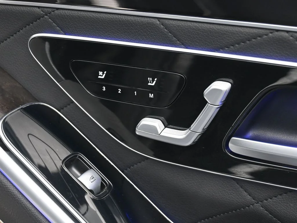 Used 2021 Obsidian Black/designo Diamon White Mercedes-Benz S 580 image 54