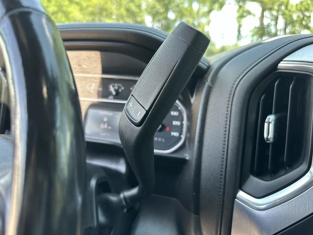 Certified Used 2021 Pacific Blue Metallic GMC Elevation image 16