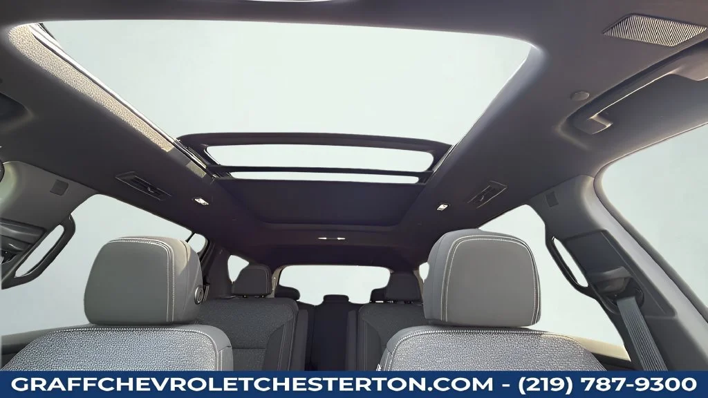 New 2026 Summit White Chevrolet LT image 33