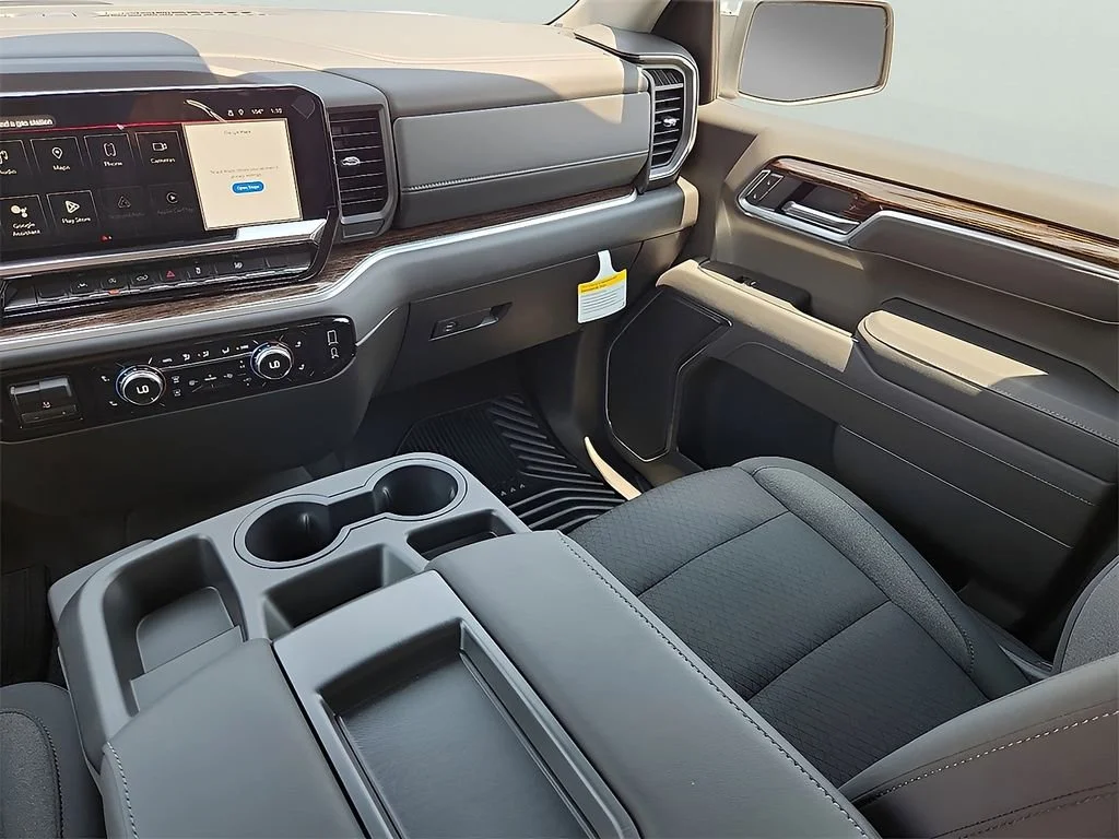 2026 GMC Sierra 1500 SLE - Photo 10