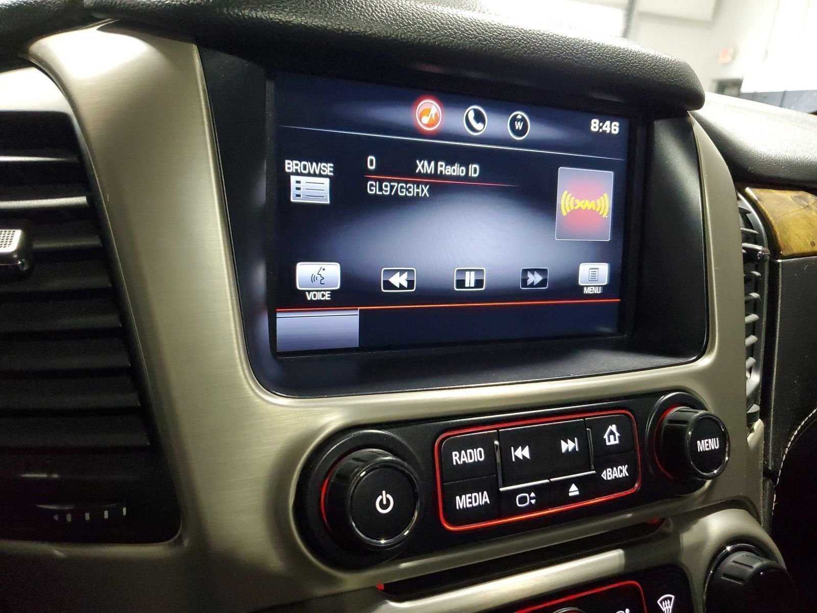 Used 2015 Black GMC Denali image 25