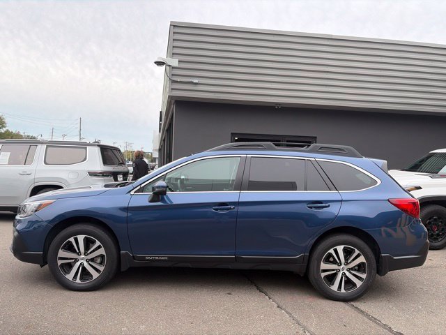 Used 2019 Abyss Blue Pearl Subaru Limited image 5