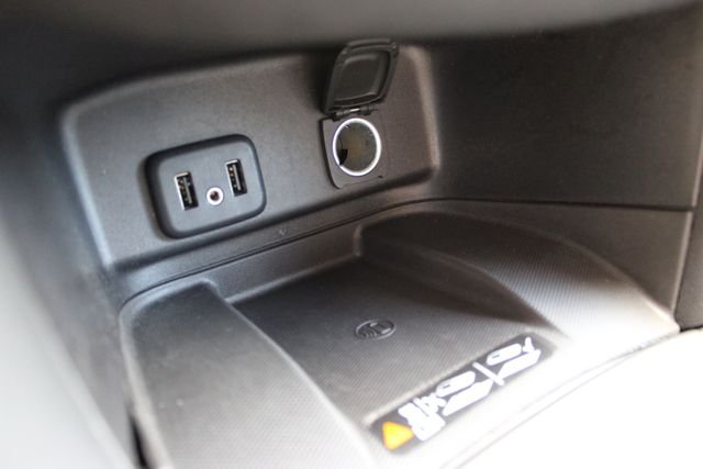 Used 2018 Gray Chevrolet Premier image 25