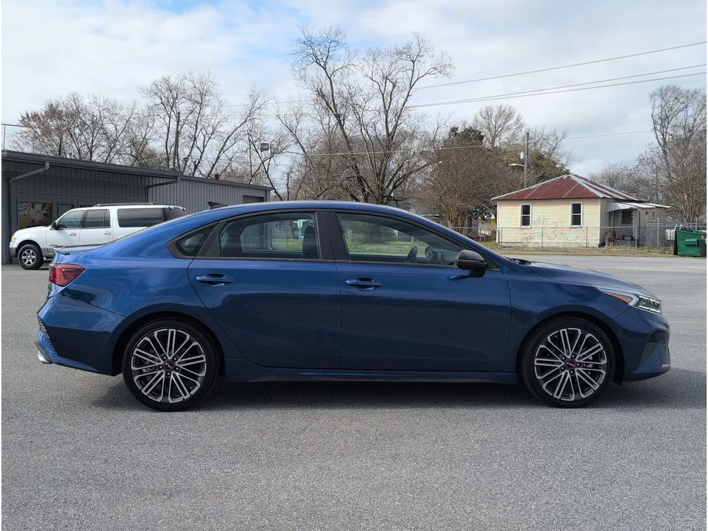 New 2024 Deep Sea Blue Kia GT image 6