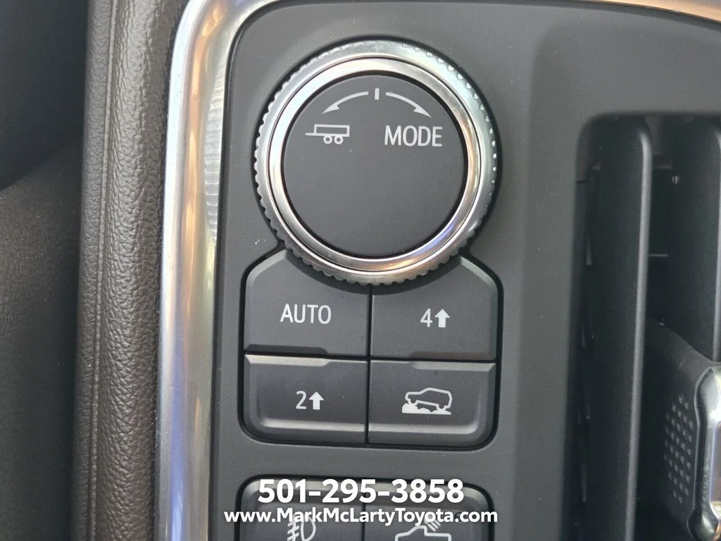 Used 2020 Red GMC SLT image 29