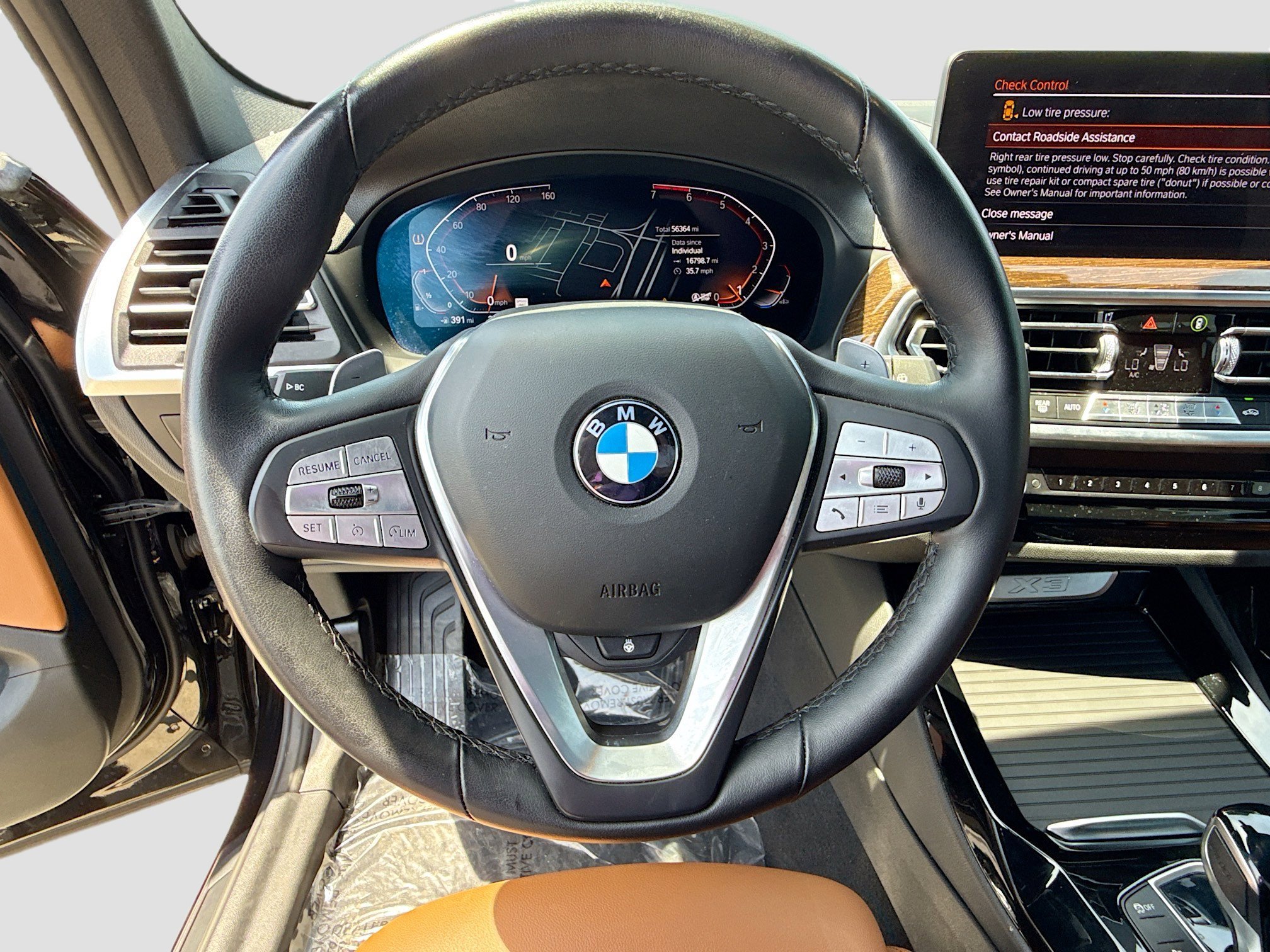 Used 2022 Black Sapphire Metallic BMW xDrive30i image 39