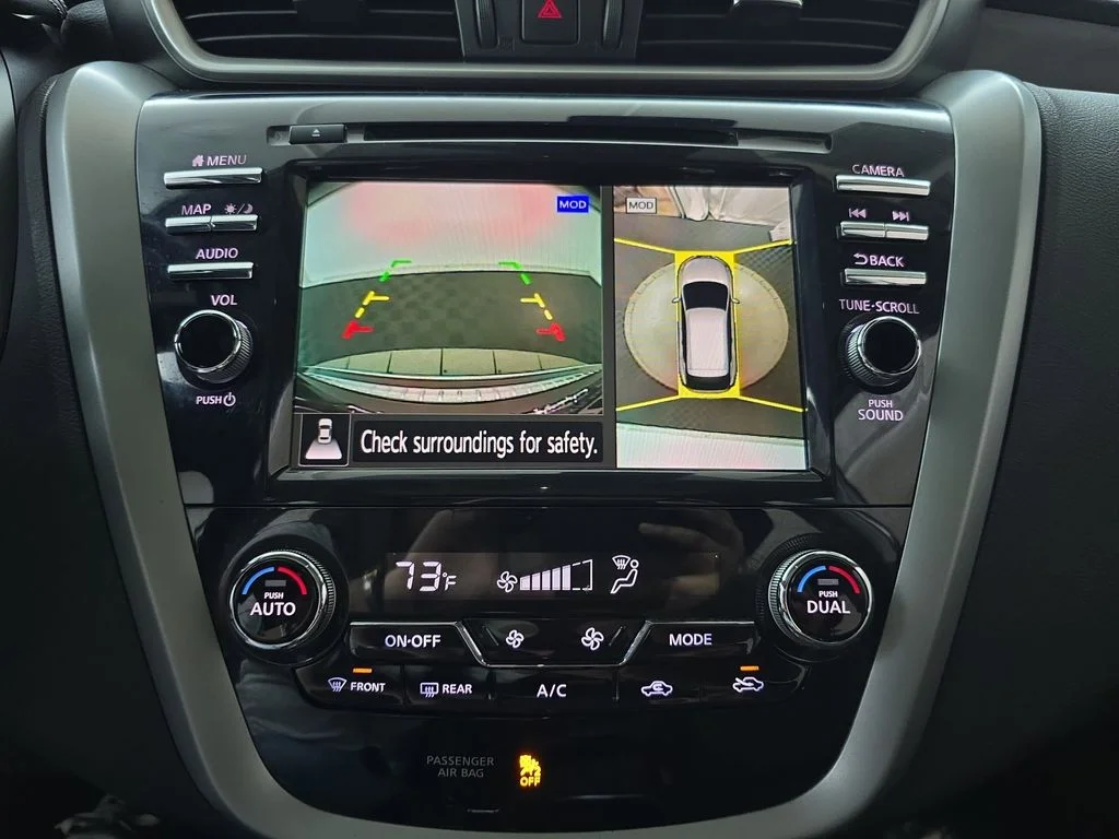 Used 2019 Brown Nissan Platinum image 24