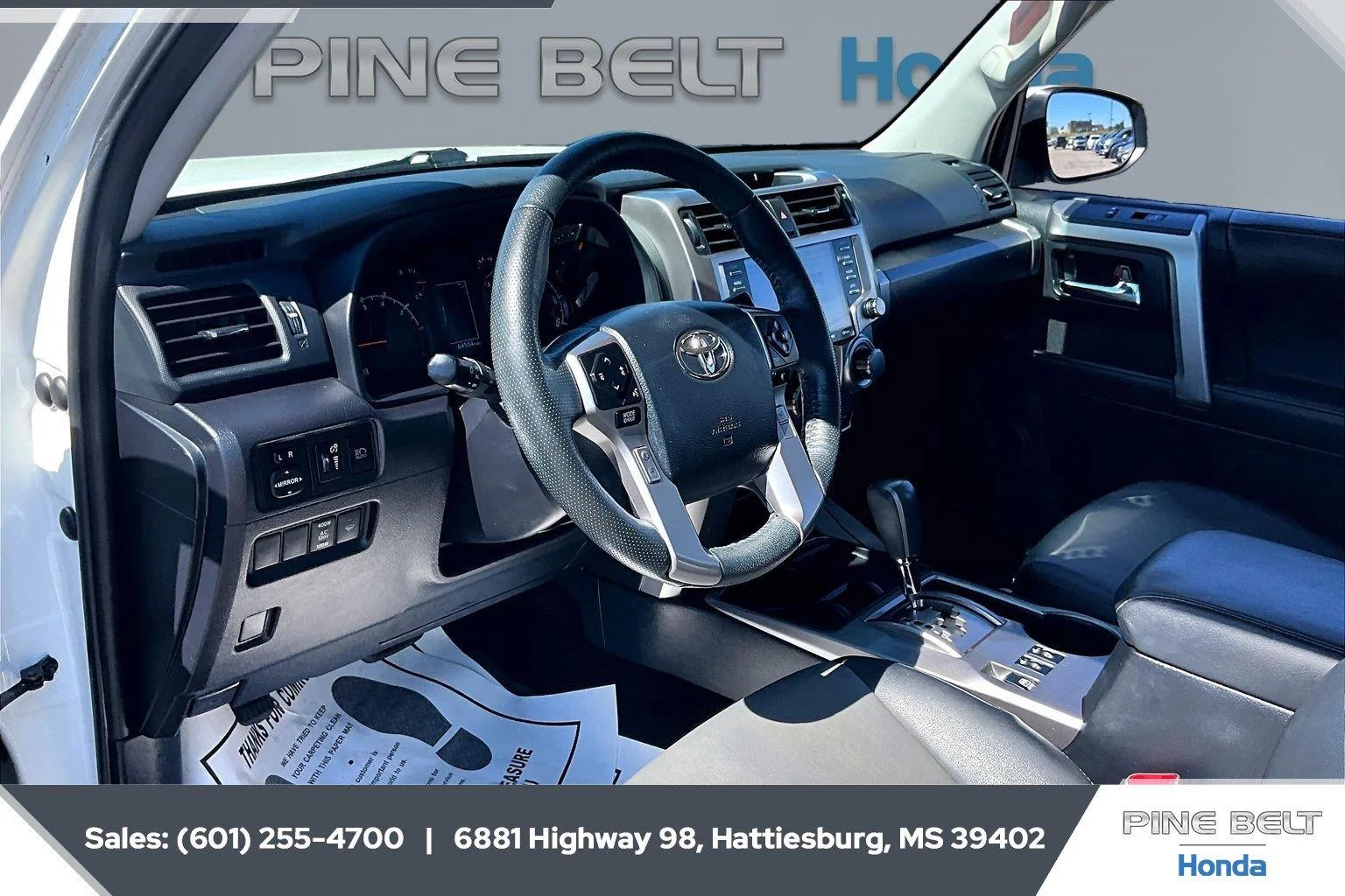 Used 2023 Ice Cap Toyota SR5 Premium image 12