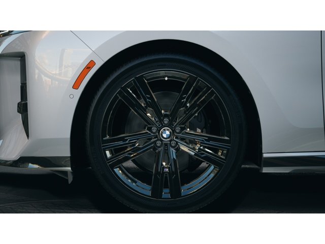 New 2027 Brooklyn Grey Metallic BMW  image 7