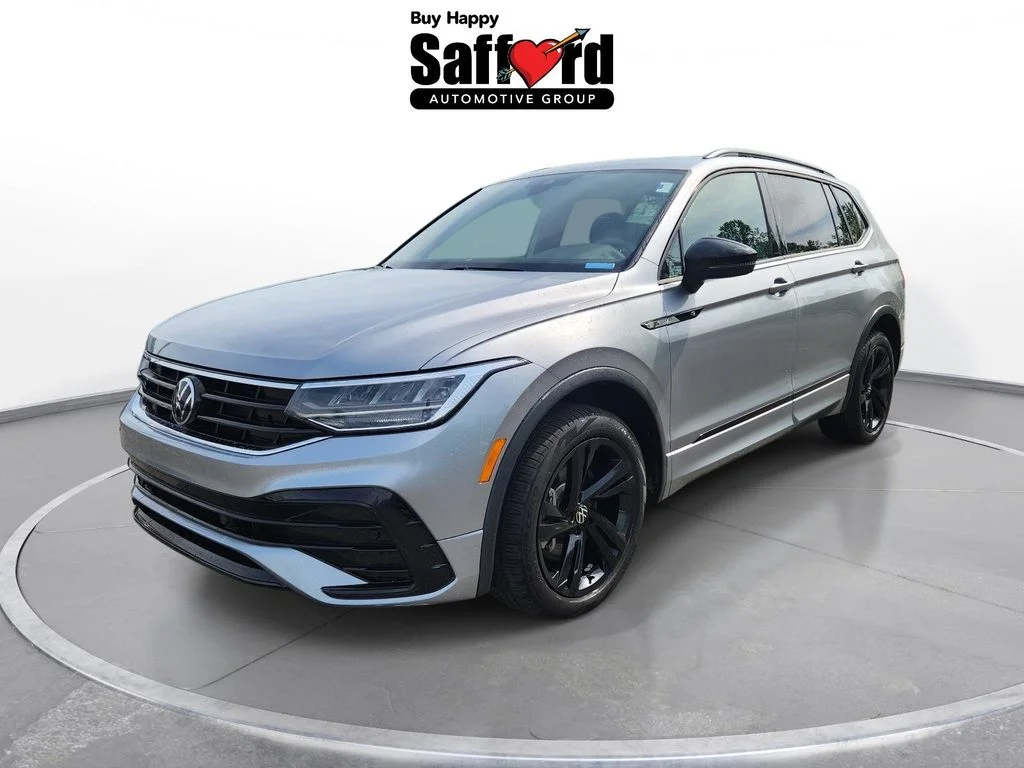 2024 Volkswagen Tiguan SE R-LINE BLACK