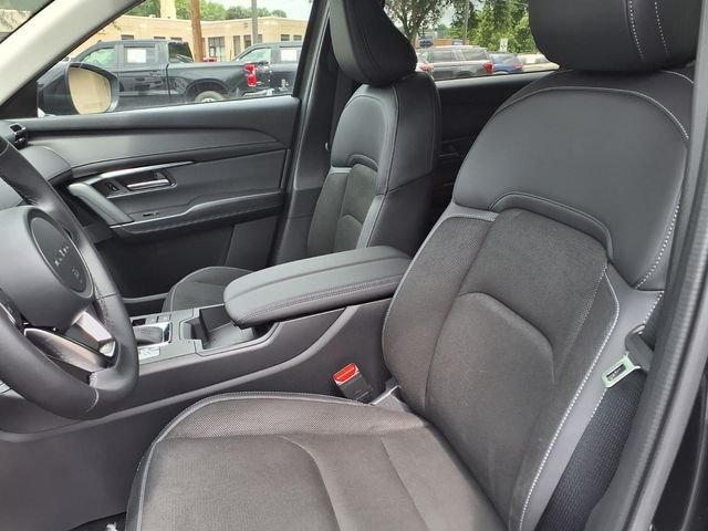 New 2026 Jet Black Mica Mazda 2.5 S Select AWD image 5