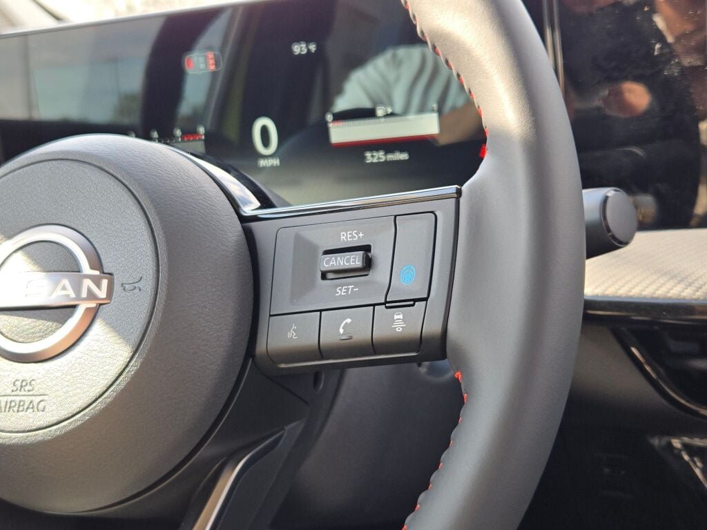 2026 Nissan KICKS SR AWD - Photo 28