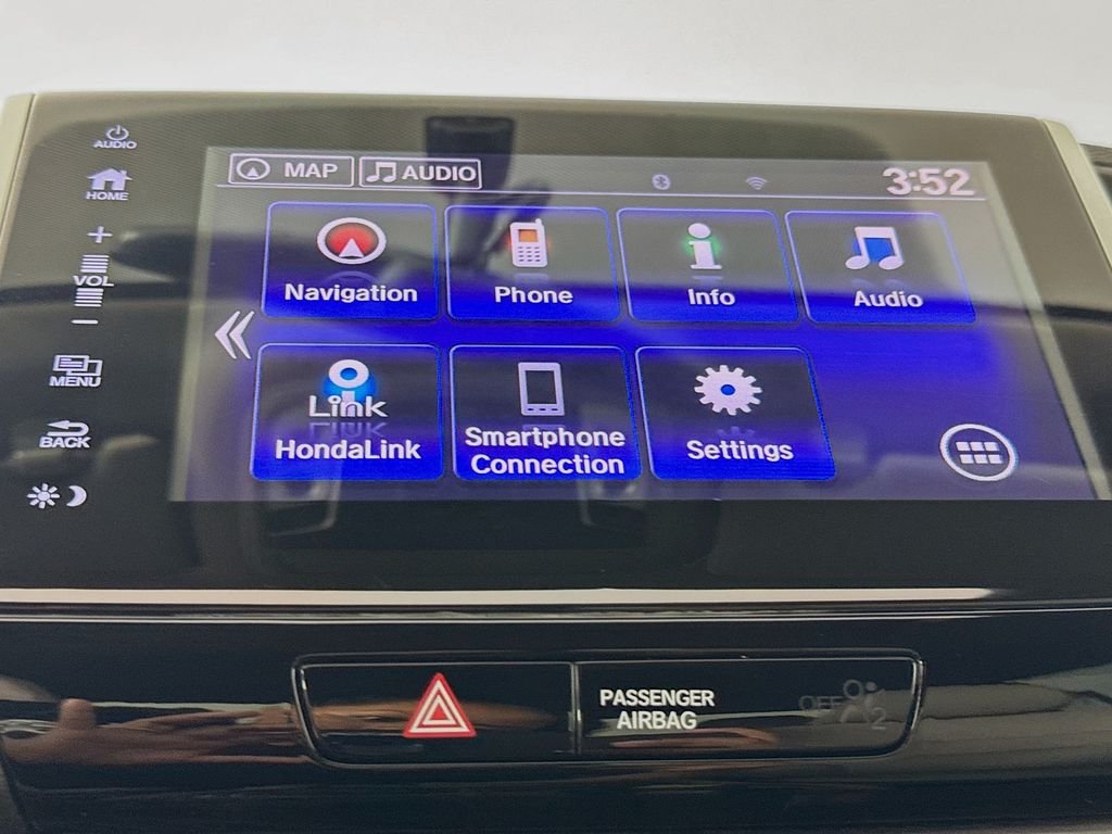 Used 2019 White Diamond Honda RTL-T image 18