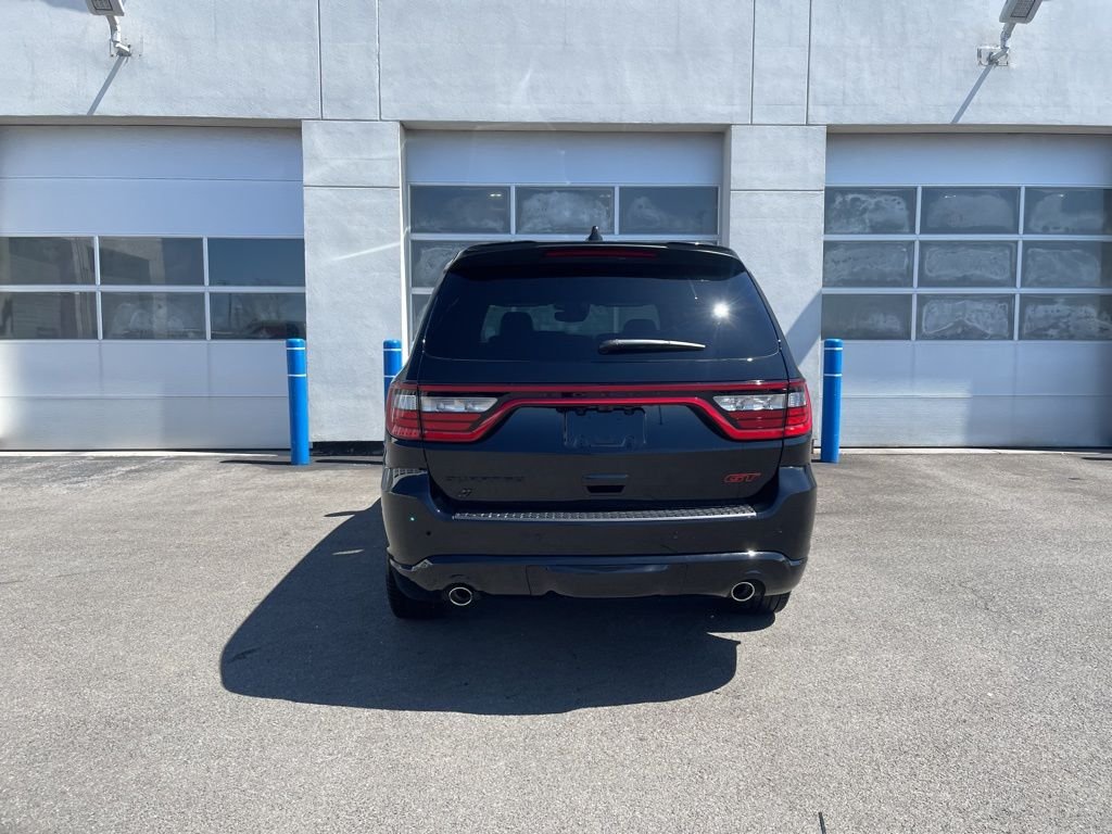 New 2026 Diamond Black Clear-Coat Exterior Paint Dodge GT Plus image 6