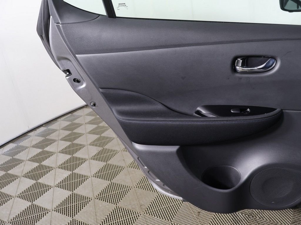 2022 Nissan LEAF SV Plus - Photo 22