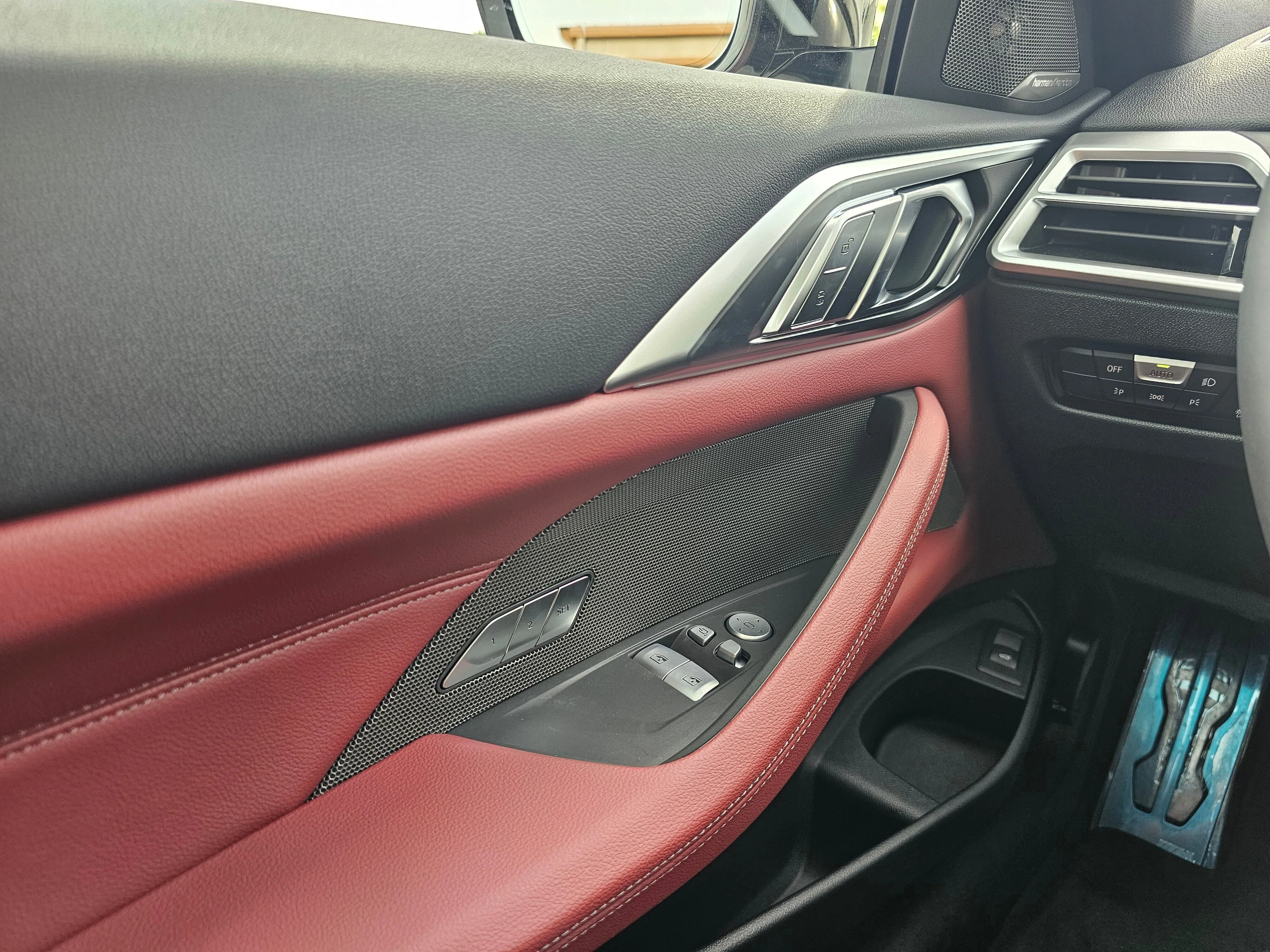 2026 BMW 4 Series M440i - Photo 27