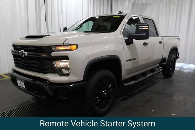 2026 Chevrolet Silverado 2500 HD Custom - Photo 8