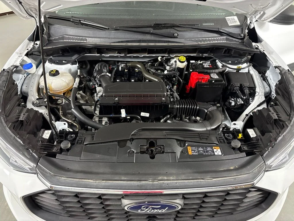 Used 2024 White Ford Active image 41