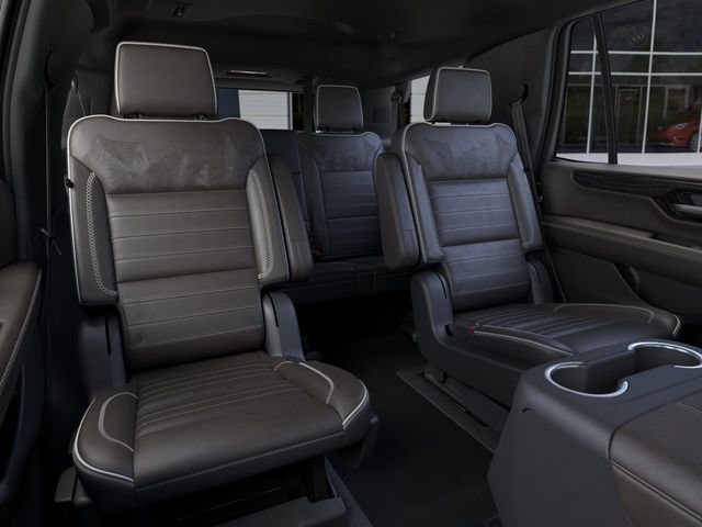 2026 GMC Yukon Denali Ultimate - Photo 18