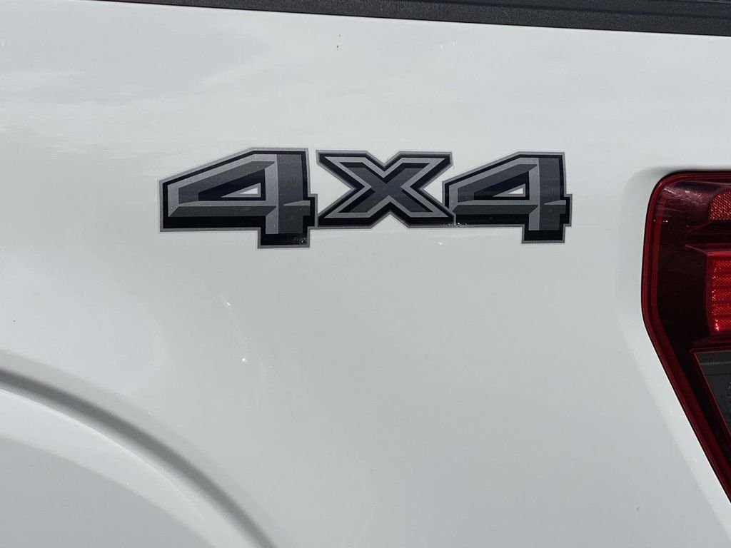 Certified Used 2024 Oxford White Ford XLT image 13