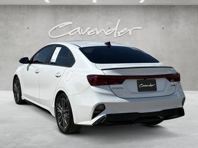 Certified Used 2022 White Kia GT-Line image 15
