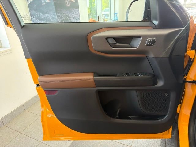 New 2026 Orange Fury Metallic Tri-Coat Ford Outer Banks® image 17