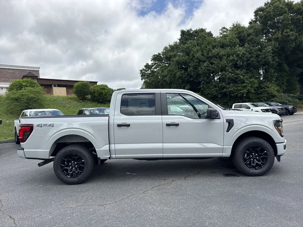 New 2026 White Ford STX image 8