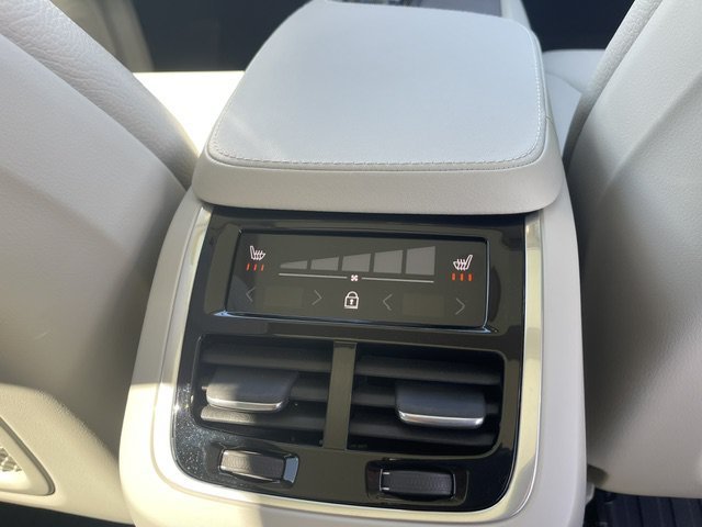Used 2024 White Volvo Plus Bright Theme image 14