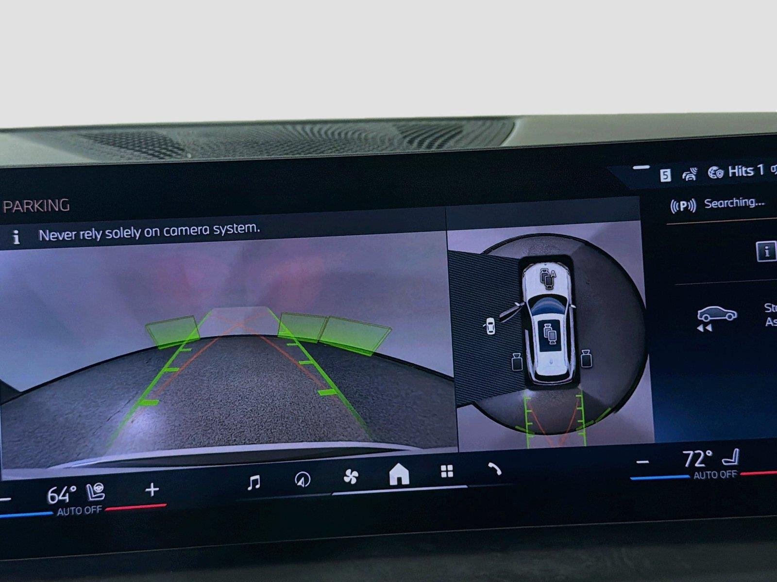 New 2026 Alpine White BMW sDrive40i image 14