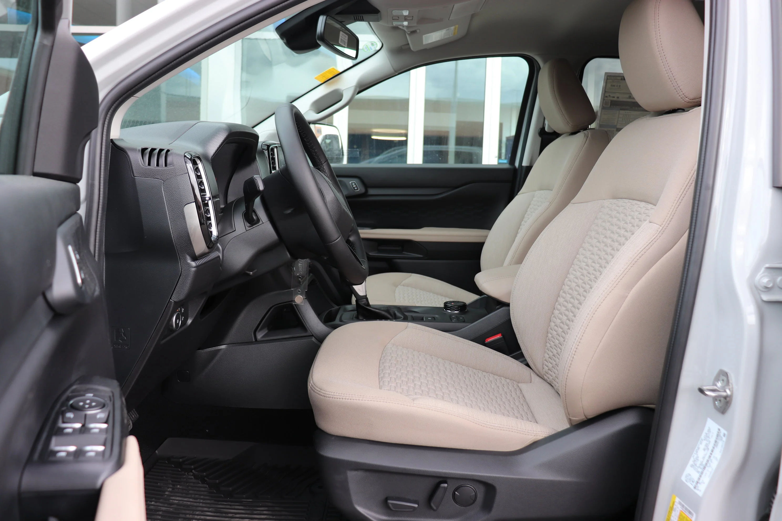 New 2026 AVALANCHE Ford XLT image 8