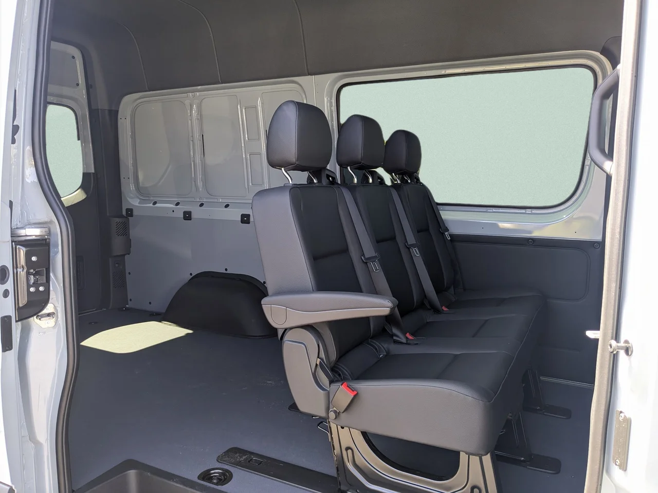 New 2026  Mercedes-Benz Crew 144 WB 4MATIC® image 8