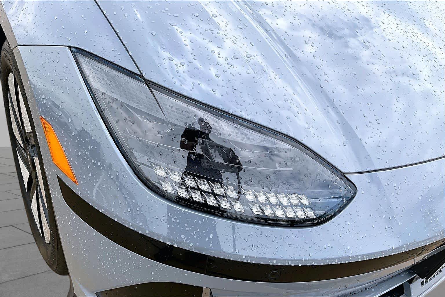 Certified Used 2024 Transmission Blue Hyundai SE image 25
