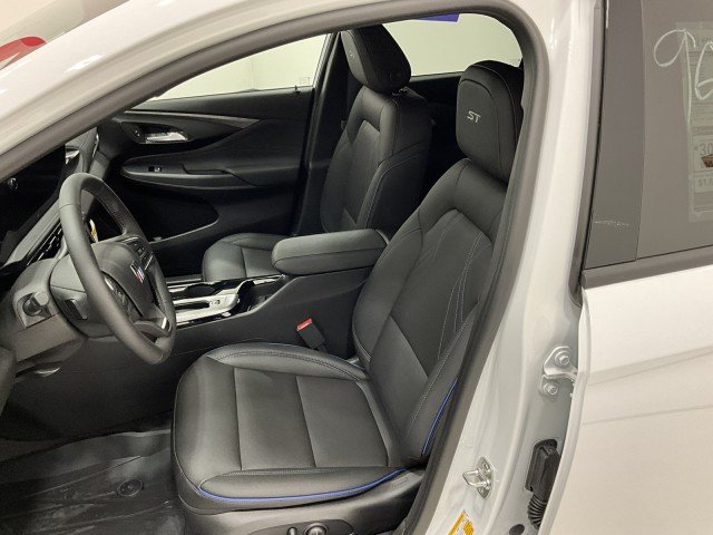 New 2026 Summit White Buick Sport Touring image 18