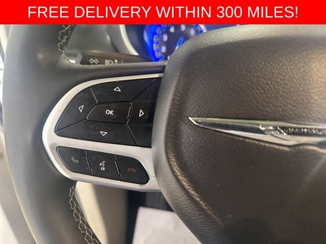 2024 Chrysler Pacifica Touring L - Photo 14