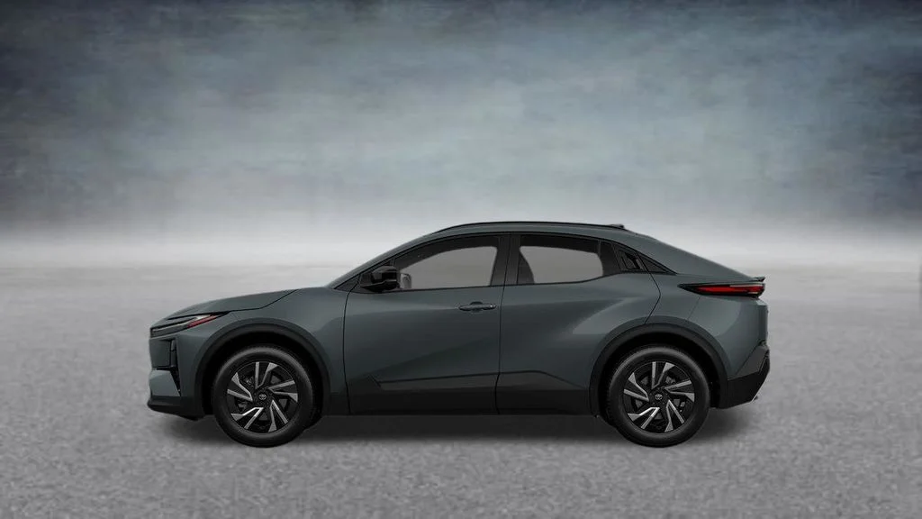2026 Toyota C-HR SE - Photo 11