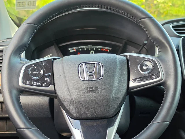 Used 2022 Crystal Black Pearl Honda AWD EX-L image 28