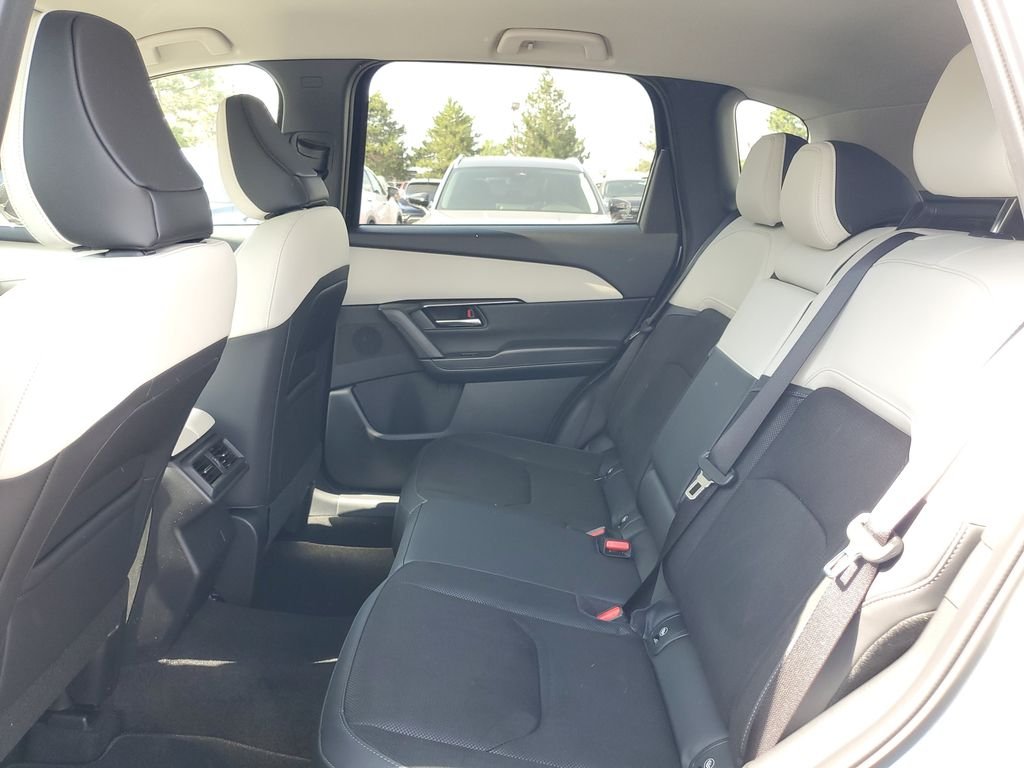 New 2026 Rhodium White Metallic Mazda 2.5 S Select AWD image 12