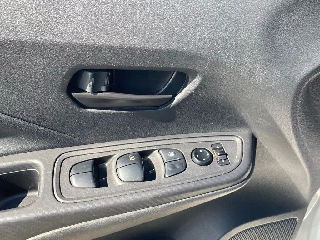 Used 2024  Nissan 1.6 S image 19