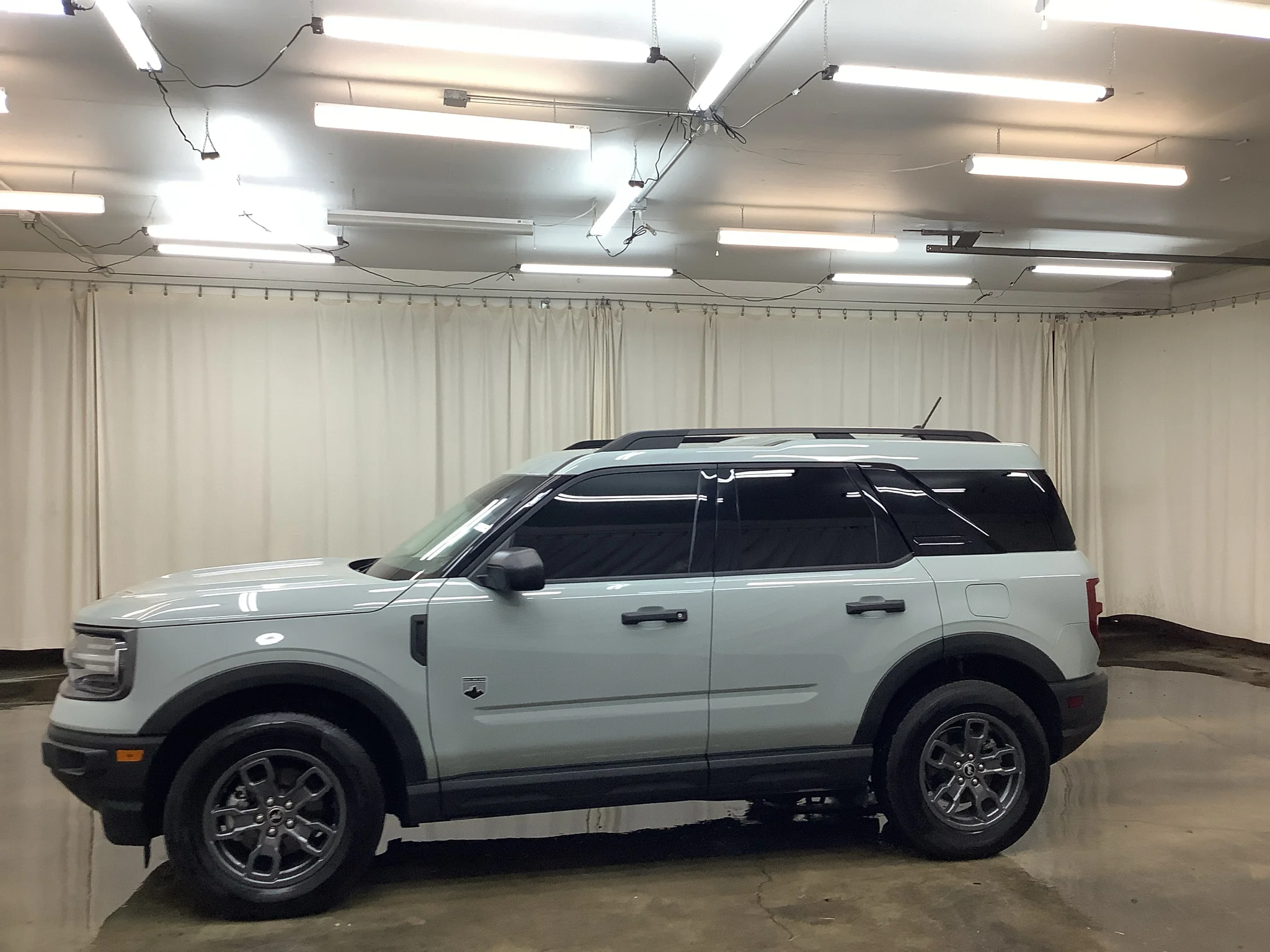 Used 2024 Cactus Gray Ford Big Bend image 9