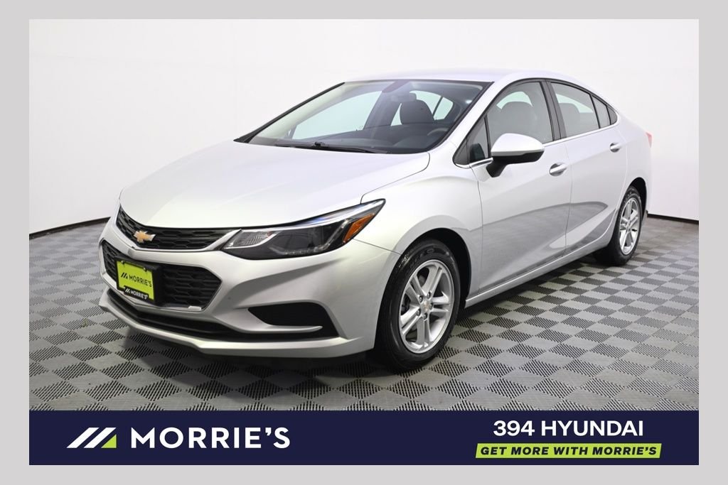 2017 Chevrolet Cruze LT Auto's photo