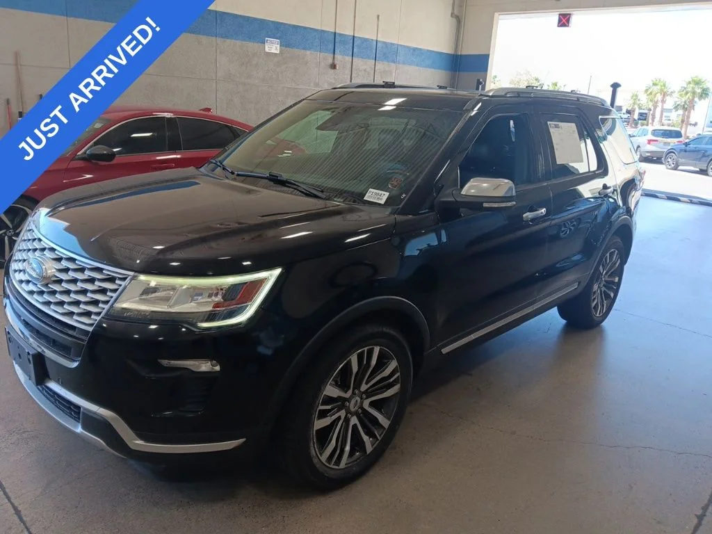 2019 Ford Explorer Platinum 4WD's photo