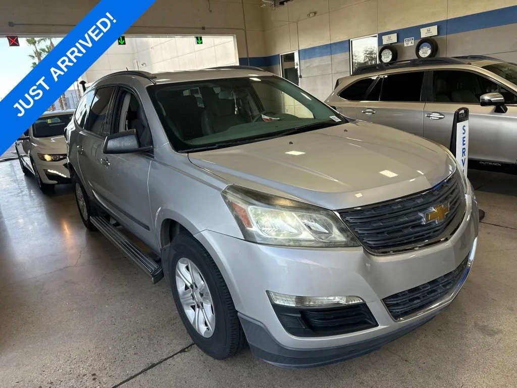 Used 2014 Chevrolet Traverse LS with VIN 1GNKRFED4EJ367117 for sale in Henderson, NV