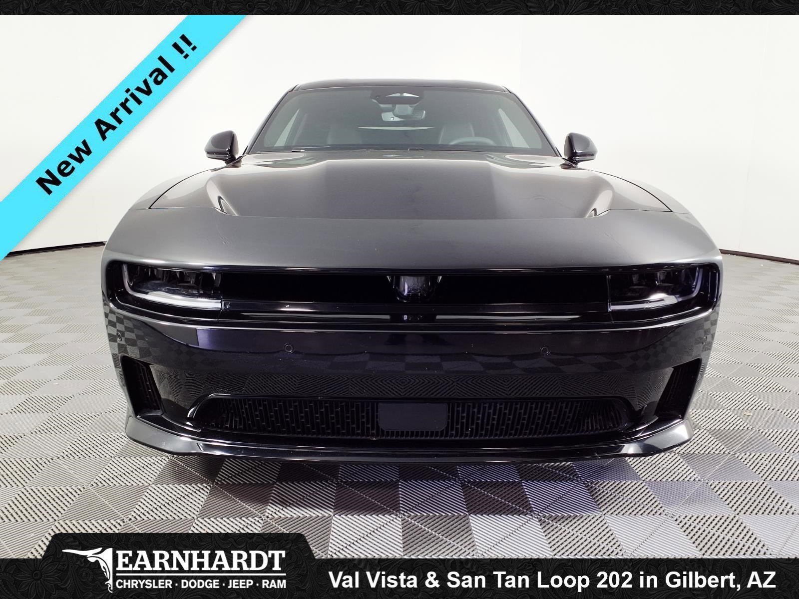 Used 2025 Dodge Charger Daytona R/T with VIN 2C3CDBCK7SR550562 for sale in Gilbert, AZ