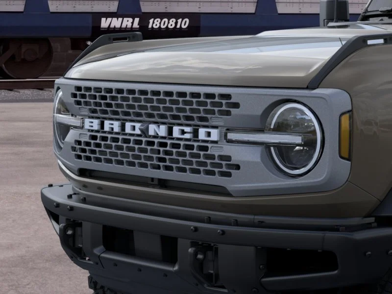 New 2026 Marsh Gray Ford Badlands® image 19