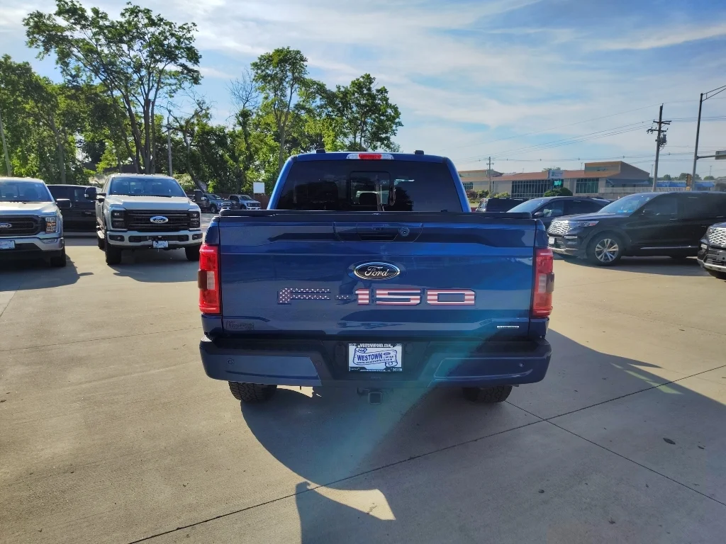 Used 2022 Atlas Blue Metallic Ford XLT image 5